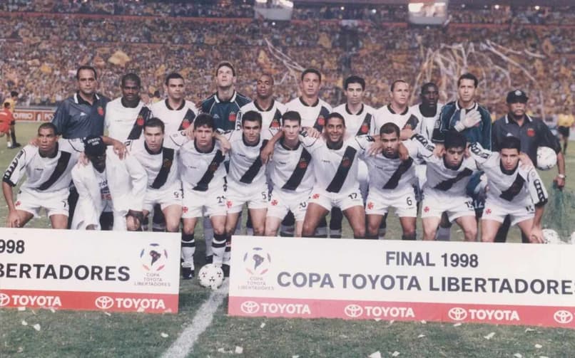 vasco-libertadores-1998-scaled-aspect-ratio-512-320_Easy-Resize.com_