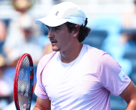 João Fonseca na vitória na estreia de Cincinnati (Divulgação)