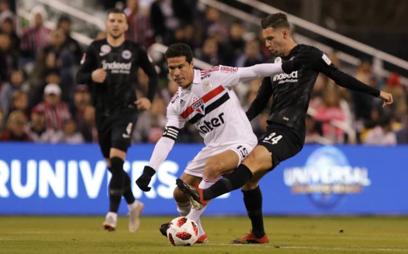 Com seis estreias, São Paulo perde para o Eintracht Frankfurt nos EUA - Lance!