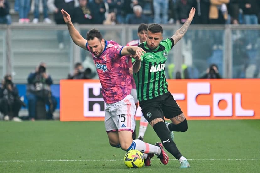 JOGOS DE HOJE (22): GRÊMIO X ATLÉTICO-MG, BARCELONA X JUVENTUS, ARSENAL