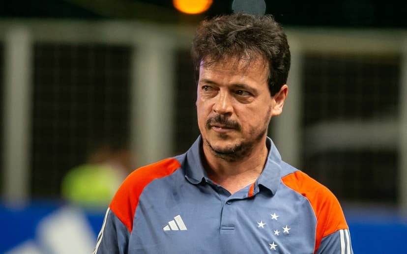 QUAL SUA OPINIÃO? Aproveitamento de Diniz no Brasileirão indica proximidade do rebaixamento