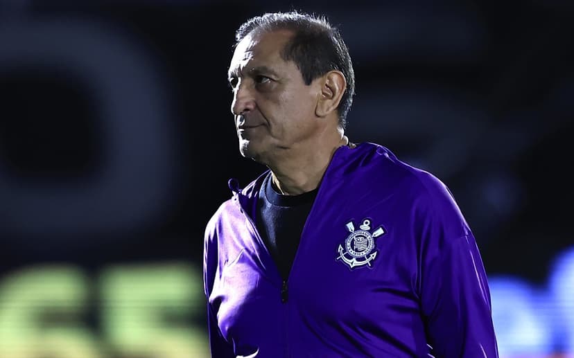 NOVA CHANCE! Ramón Diaz deve dar mais oportunidades para jogador em fim de contrato