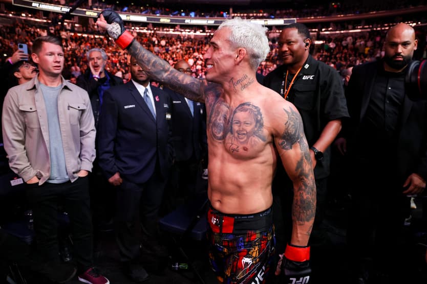 UFC 309: Oliveira v Chandler