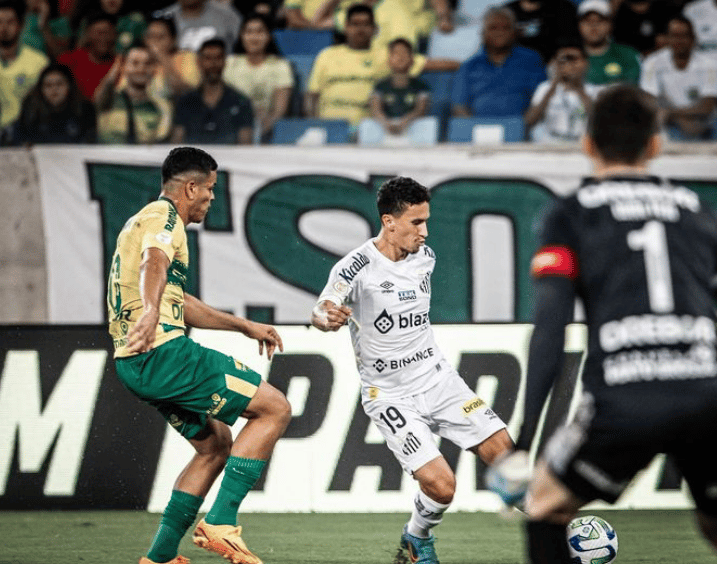 Santos perde para o Cuiabá e se complica no Brasileirão (Foto Raul Baretta)