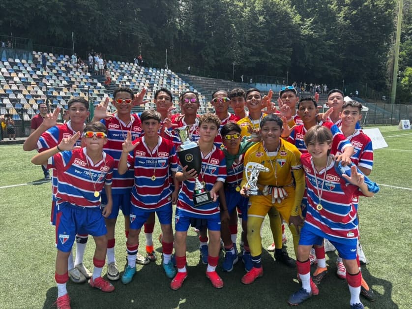 Sub-13 do Fortaleza foi campeão na Itália (Foto: divulgação/Fortaleza EC)