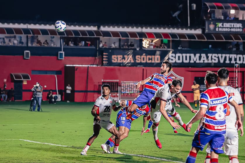 Partida entre Vitória e Fortaleza, pelo Brasileirão (Foto: Matheus Amorim/Fortaleza EC)