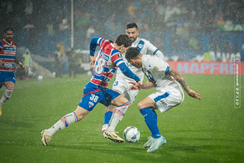 Partida entre Vélez Sarsfield e Fortaleza, pela Copa Libertadores (Foto: Mateus Lotif/Fortaleza EC)