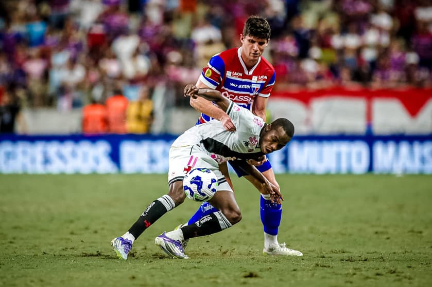 Kuscevic na partida entre Fortaleza e Vasco, pelo Brasileirão (Foto: Jonathan Feitosa De Sousa/W9 Press/Gazeta Press)