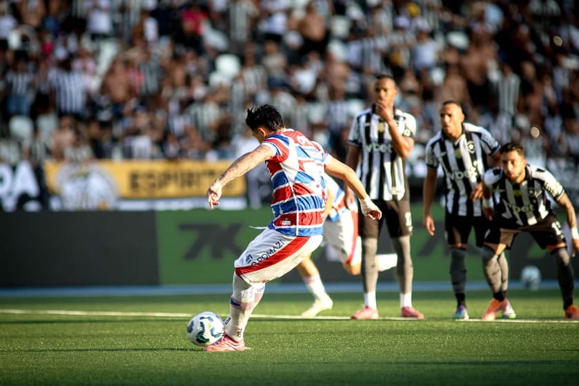 Adam Barrero - Botafogo x Fortaleza