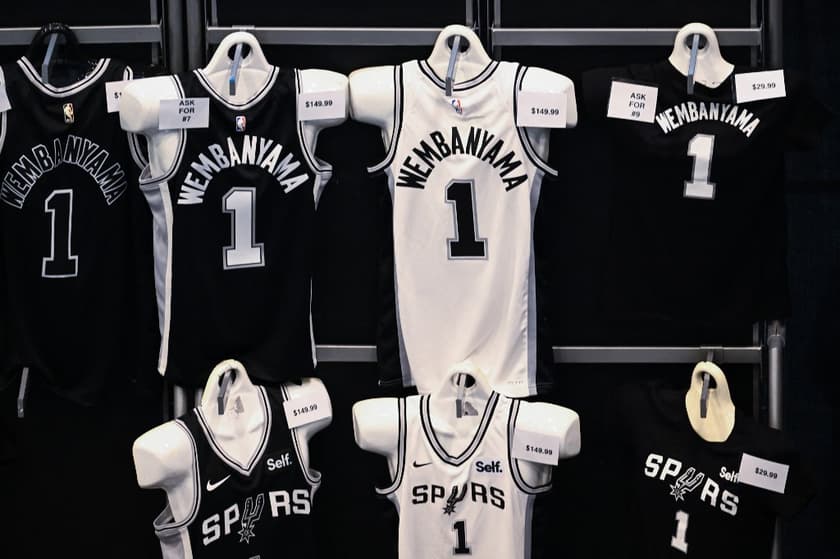 Spurs conseguem primeiro lugar no draft da NBA e ficam próximos de  adquirir Wembanyama - JPN