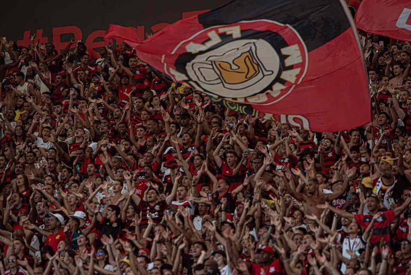 Torcida Flamengo x Coritiba Maracanã - Clubes com mais seguidores