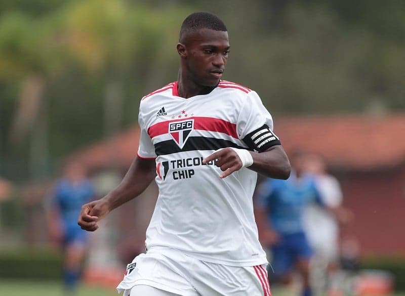 O atacante Vitinho foi revelado pelo São Paulo (Foto: Rubens Chiri/Saopaulofc.net)