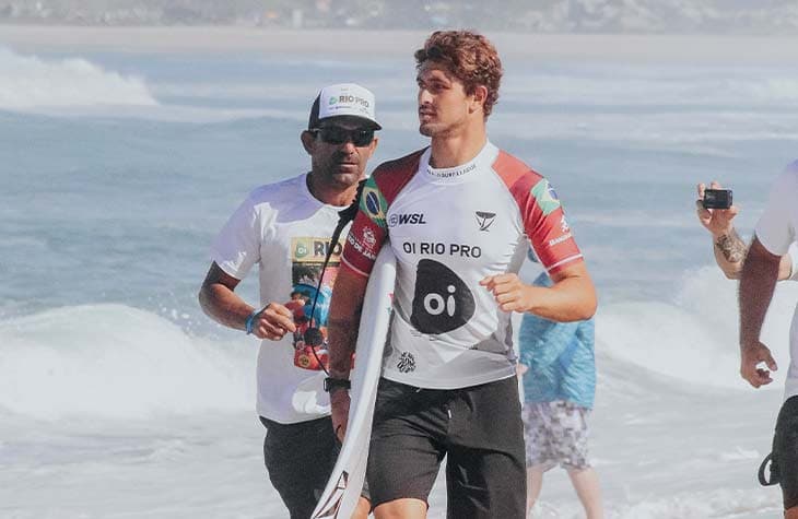 João Chianca, o 'Chumbinho', em ação na etapa de Saquarema da WSL (Foto: Ian Ramalho)