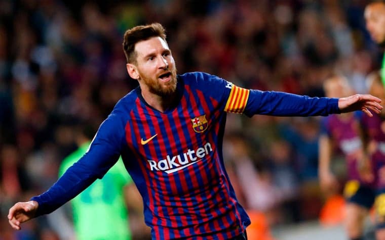 Messi em ação pelo Barcelona (Foto: Pau Barrena/ AFP)