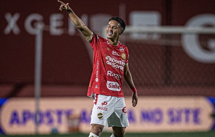 juan-christian-vila-nova-futebol-latino-lance