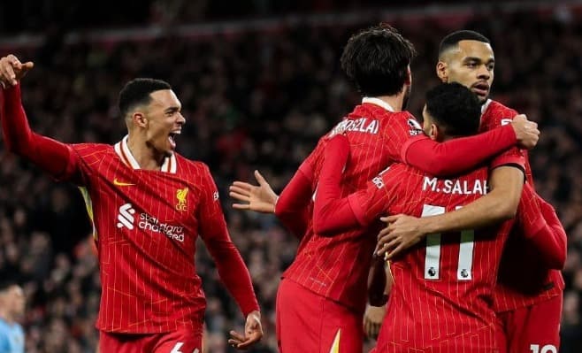 Time do Liverpool é líder da Premier League 2024-25 (Foto: Reprodução/Instagram)