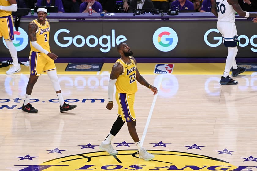 LeBron James em jogo do Los Angeles Lakers na NBA (Foto: Juan Ocampo / NBAE via Getty Images / AFP)