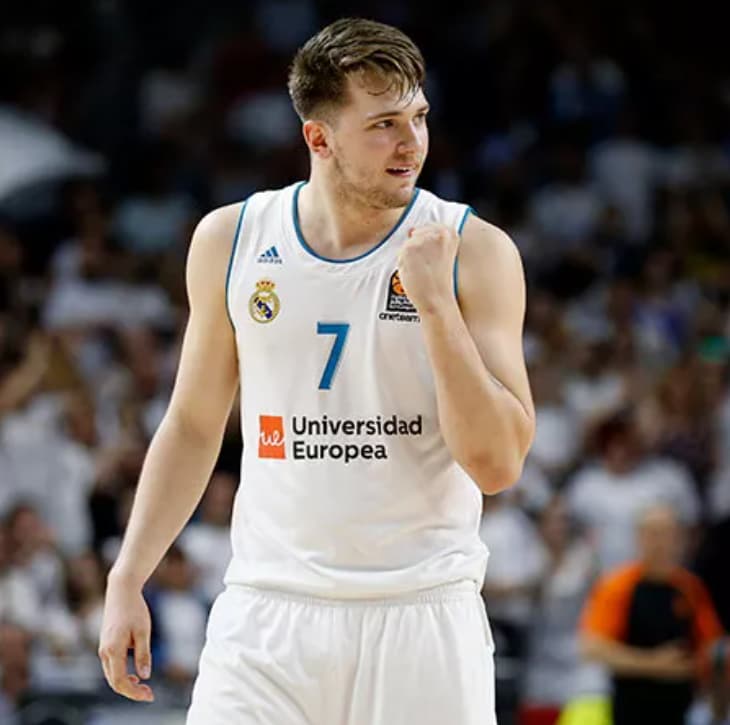 Doncic pelo Real Madrid Basket (Foto: Divulgação / Real Madrid)