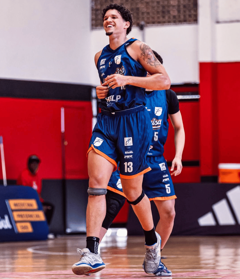 Sueudo Gomes, um dos destaques do Unifacisa na LDB (Foto: Reprodução / Instagram)