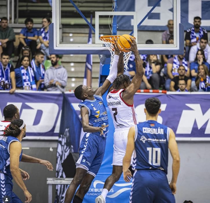 Flamengo perde para o Burgos em jogo de preparação (Foto: SPB / Cintia Cortés)