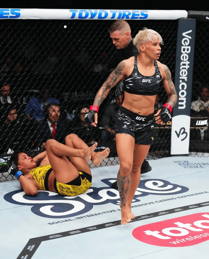 Amanda Lemos lutará contra a americana Tatiana Suarez neste sábado (13) (Foto: Reprodução / Instagram)