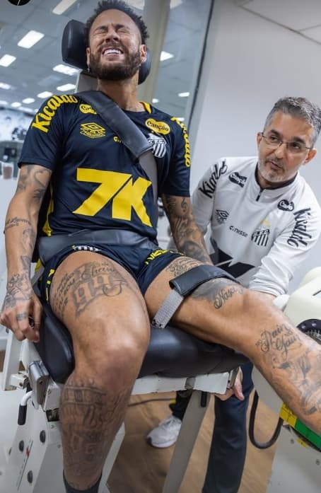 Neymar realiza teste físico no CT Rei Pelé. (Foto: Divulgação/ Santos FC)