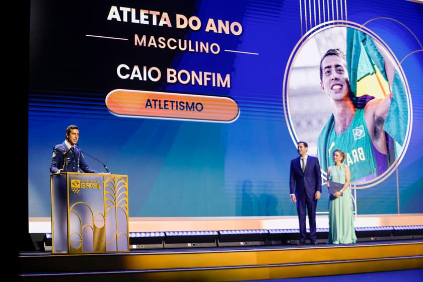  Caio Bonfim foi eleito o Atleta do ano no Prêmio Brasil Olímpico 2025 (Foto: Paulo Mumia/COB)