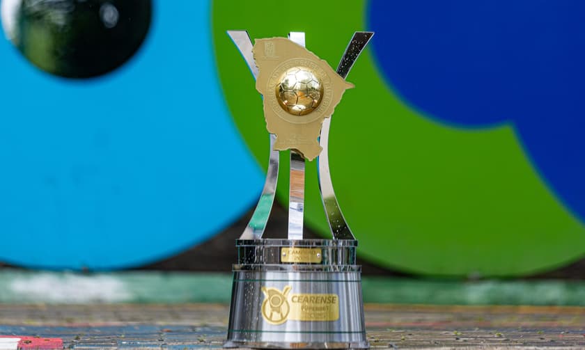 Troféu do Campeonato Cearense (Foto: Lucas Emanuel/FCF)
