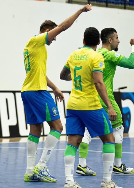 Brasil garantiu a liderança no Grupo B da Copa América de Futsal após vencer a Venezuela na última rodada (Foto: Staff Images / CBF)