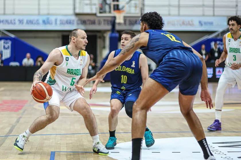 Seleção Brasileira de Basquete volta às quadras nos dias 2 e 5 de maio (Foto: Divulgação / FIBA)