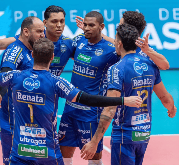 Vôlei Renata venceu o Sada Cruzeiro de virada por 3 sets a 2 na final do Sul-Americano de Vôlei (Foto: Reprodução / Instagram)