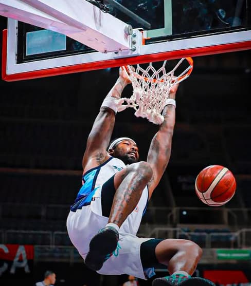 Perry foi o cestinha da partida entre Flamengo e Astros de Jalisco com 31 pontos (Foto: Reprodução / Instagram)