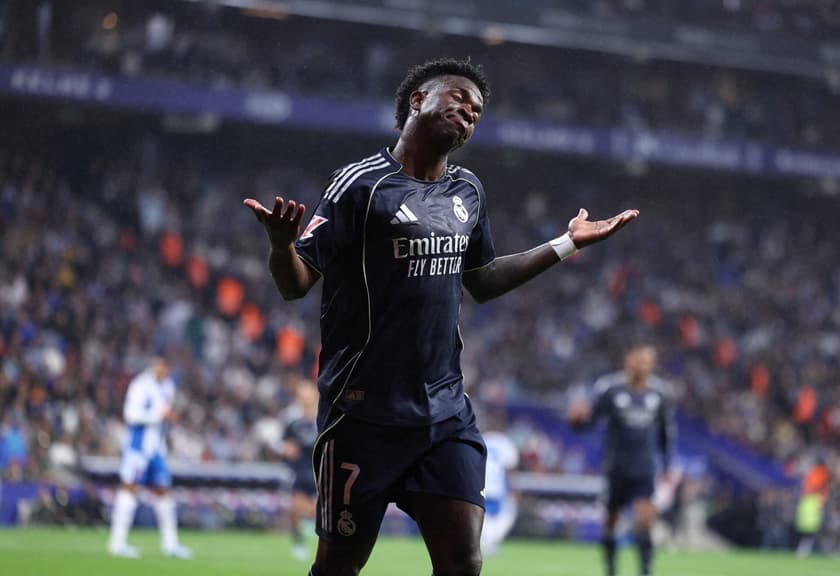 Vini Jr comemora gol marcado pelo Real Madrid sobre o Espanyol, pela La Liga (Foto: Josep Lago/AFP)