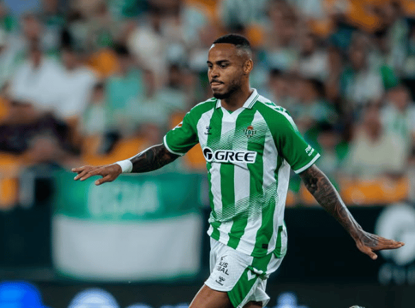 Nathan em ação pelo Real Betis em 2026 (Foto: Reprodução/Instagram)