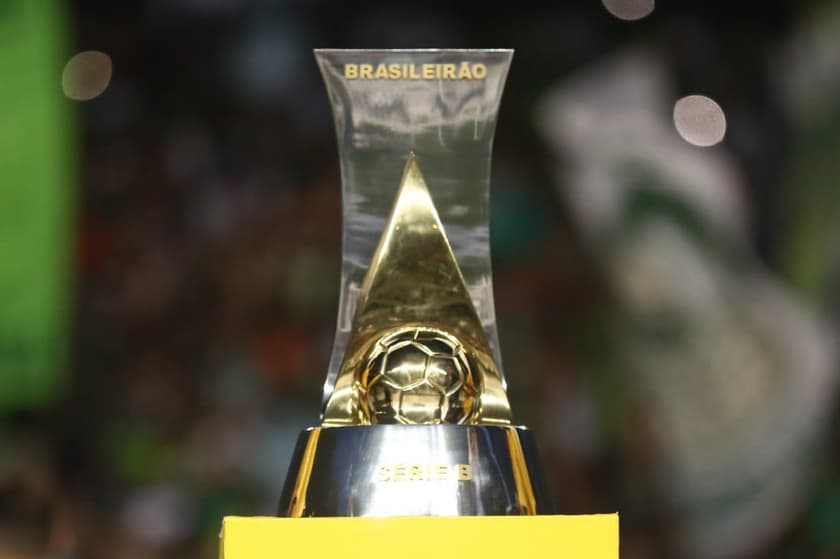 Troféu do Campeonato Brasileiro Série B (Foto: Divulgação)