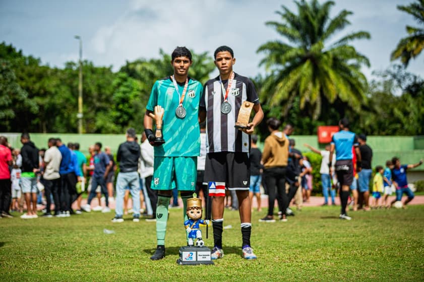 Sub-15 do Ceará foi vice da Copa 2 de Julho (Foto: Igor de Castro/Ceará SC)