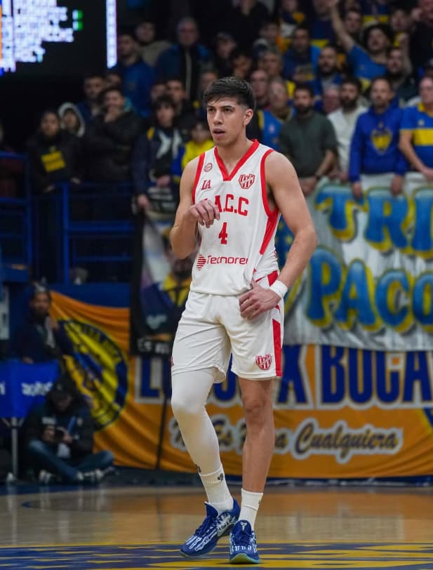 Alex Negrete pelo Instituto de Córdoba, da Argentina (Foto: Reprodução)