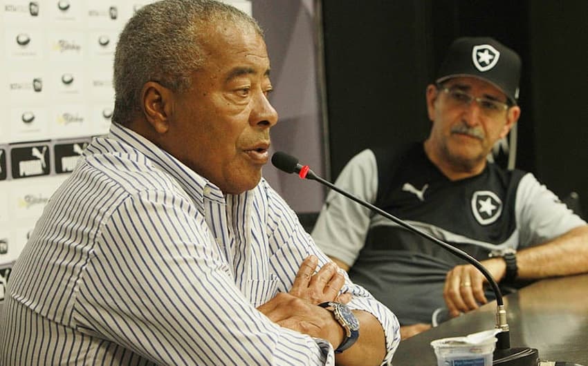 Jairzinho e Rene Simões participam de coletiva de imprensa do Botafogo (Foto: Cleber Mendes/LANCE!Press)