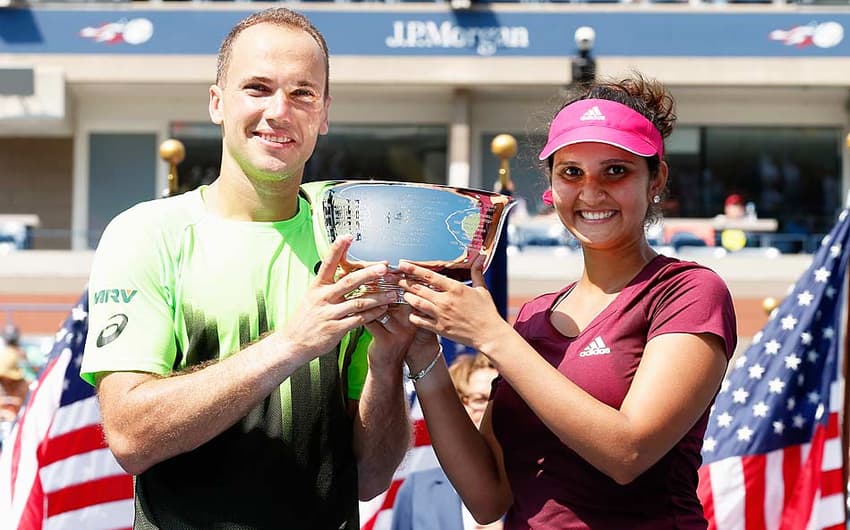 Bruno Soares e Sania Mirza - título de duplas mistas no Aberto dos Estados Unidos (Foto: Mike Stobe/ AFP)