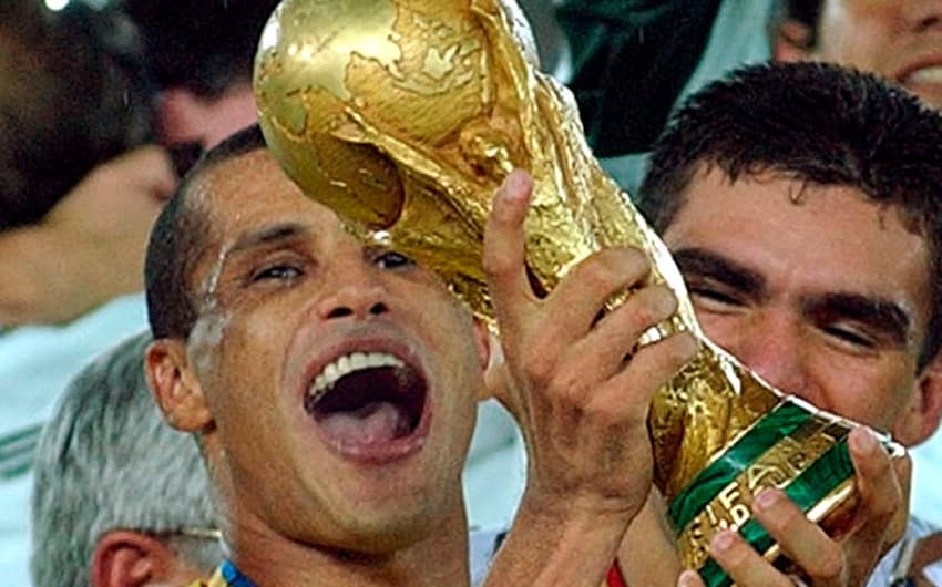 Rivaldo pela Seleção Brasileira (Foto: Arquivo/LANCE!)