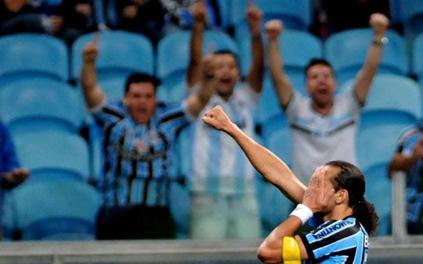 Grêmio supera o Figueirense com gol de Barcos (Foto: Ricardo Rímoli/LANCE!Press)
