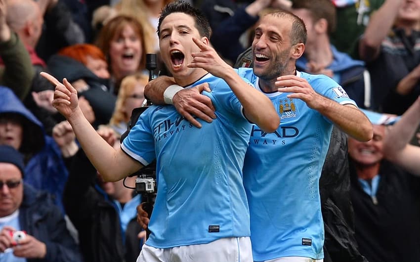 Manchester City x West Ham - Samir Nasr e  Pablo Zabaleta (Foto: Andrew Yates/AFP)