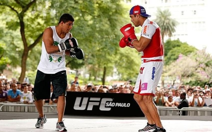 Além de treinar com Vitor Belfort, Durinho é amigo do ex-campeão (FOTO: UFC)