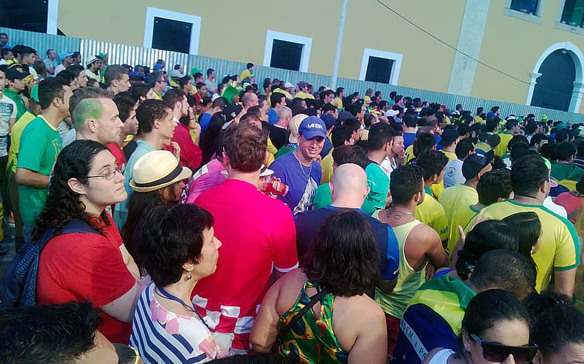 Croata sozinho na FanFest Recife e FanFest Geral (Foto: Vinicius Perazzini)