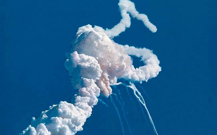 Explosão do ônibus espacial challenger (Foto: Acervo LANCE!)