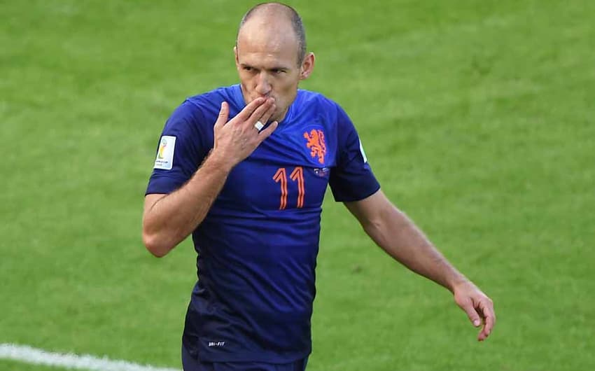 Austrália x Holanda - Robben (Foto: Luis Acosta/ AFP)