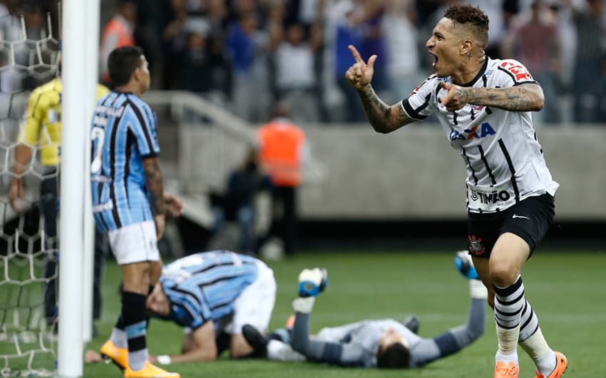 Corinthians vence o Grêmio e fica perto de vaga na Libertadores (Foto: Miguel Schincariol/LANCE!Press)