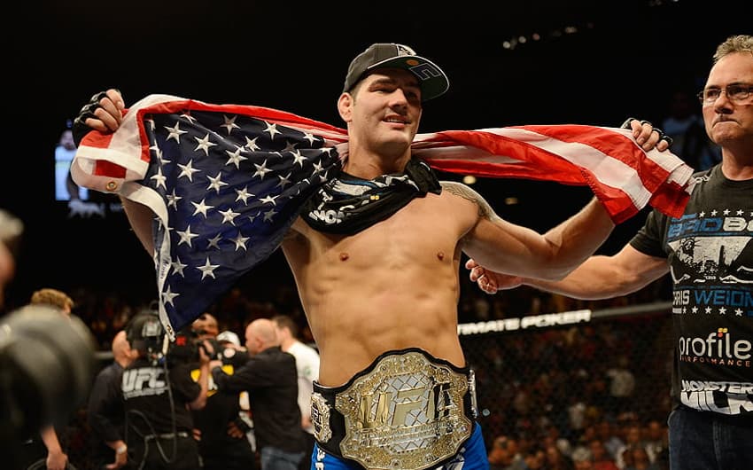 Chris Weidman é o mais novo campeão do UFC (Foto: Getty Images)