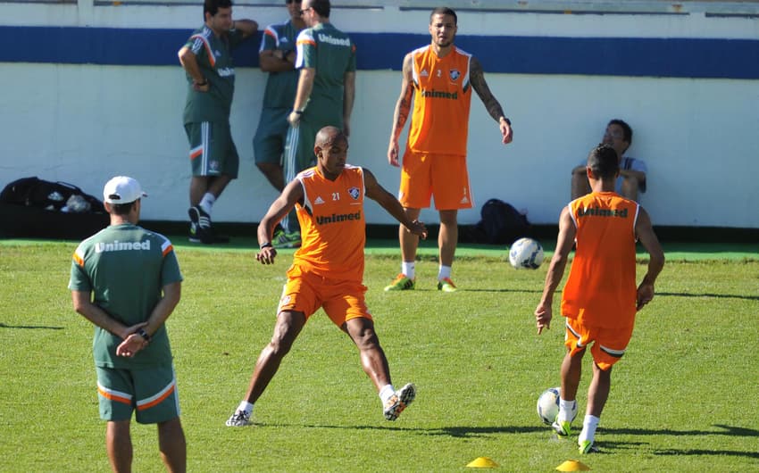 Henrique mostrou qualidade no treinamento do Fluminense (Foto: Moyses Ferman/Photocamera)