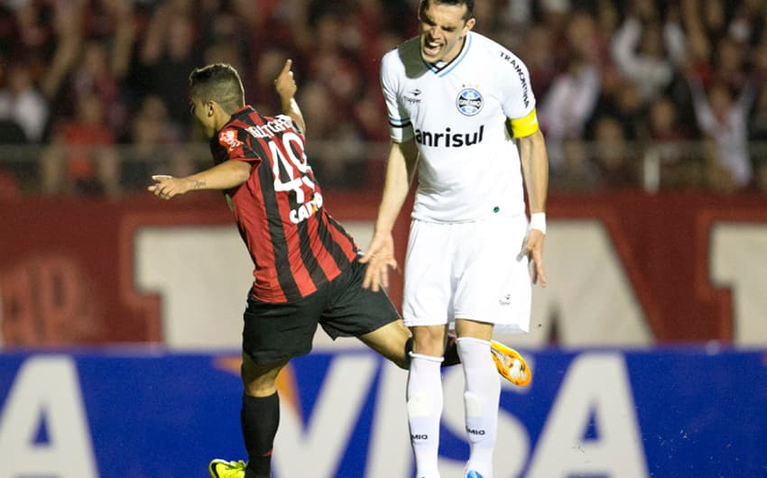 Atlético-PR x Grêmio - Dellatorre (Foto: Felipe Gabriel/ LANCE!Press)